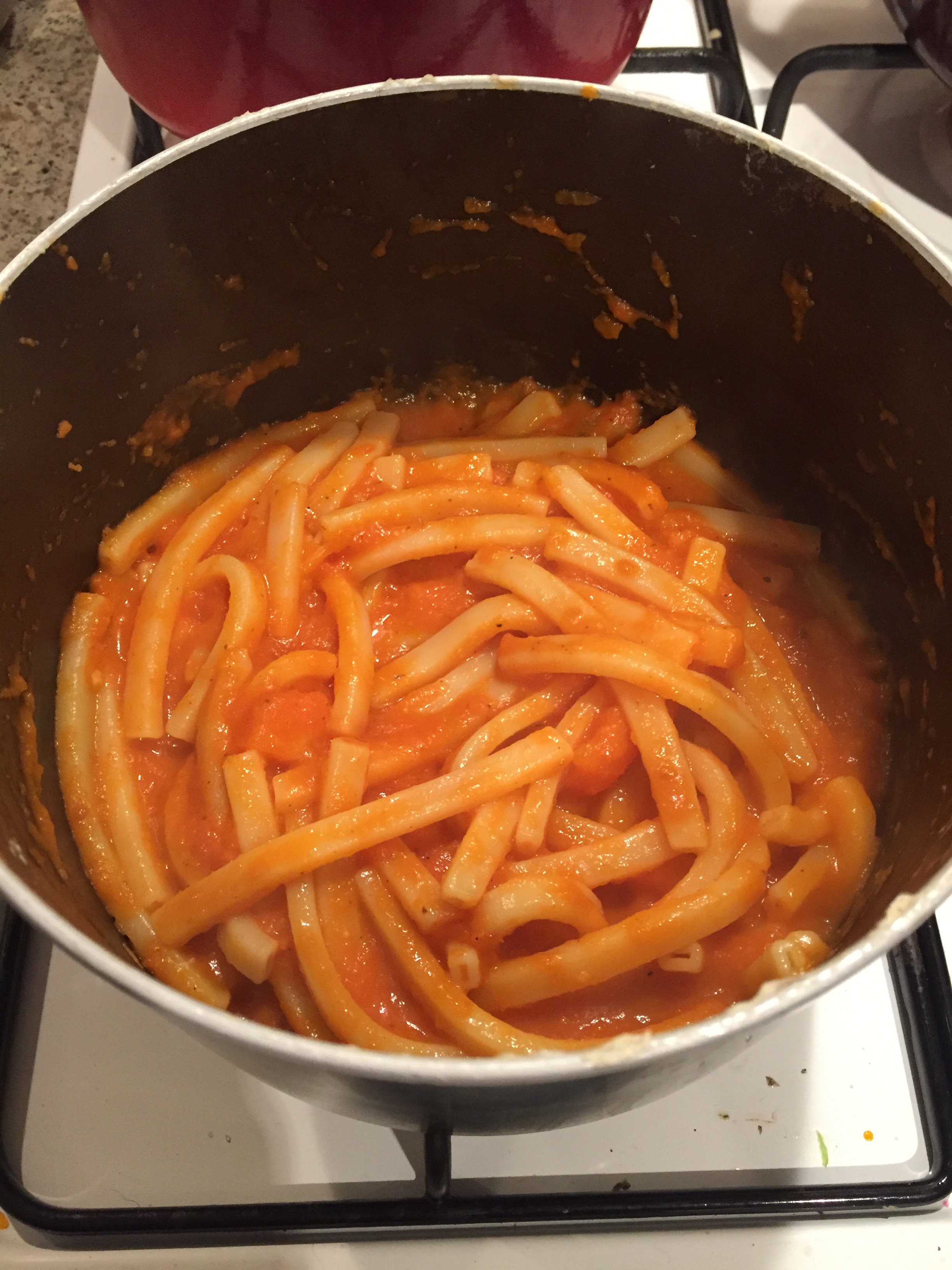 Basic Tomato Sauce for Pasta – Travel Gourmet